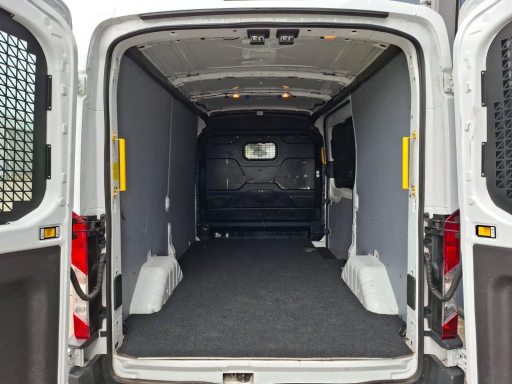 Ford Transit 350 2.0 tdci l2h2 trend airco / cruise controle / euro 6 / tre