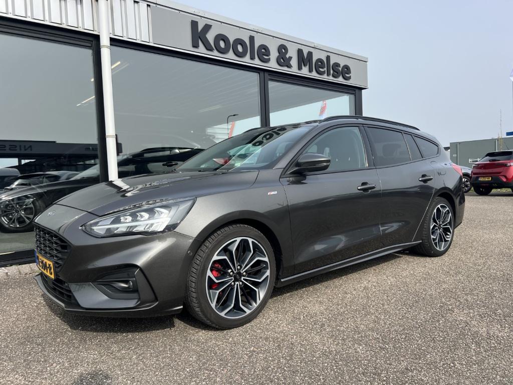 Ford Focus wagon 1.0 ecoboost 125pk st-line x , trekhaak , winterpakket