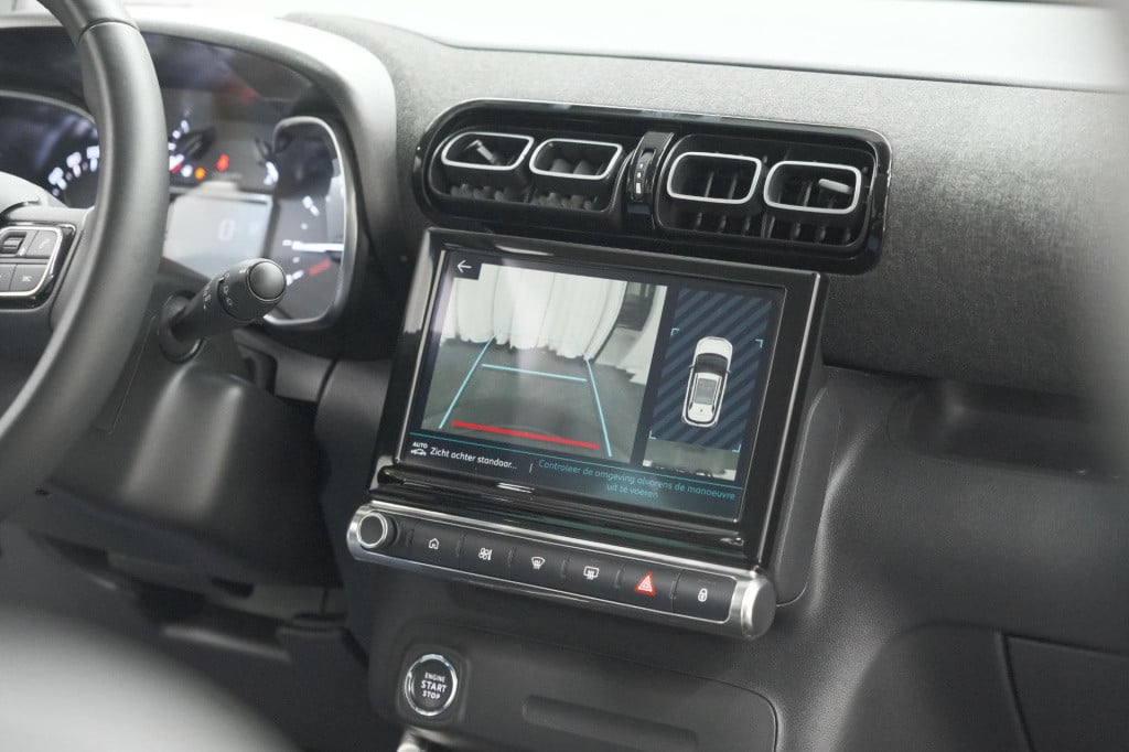 Citroen C3 Aircross puretech 130 eat6 shine | camera | navigatie | parkeers