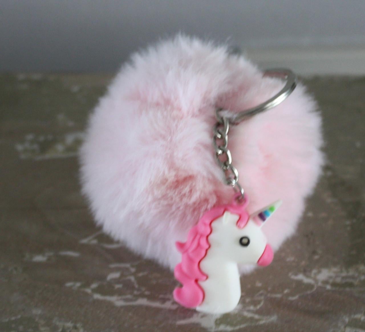 Fluffie sleutelhanger met elandhanger