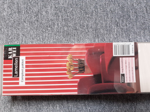 2 pakLamellen licht beige Nieuw!!! 200 winkelprijs.