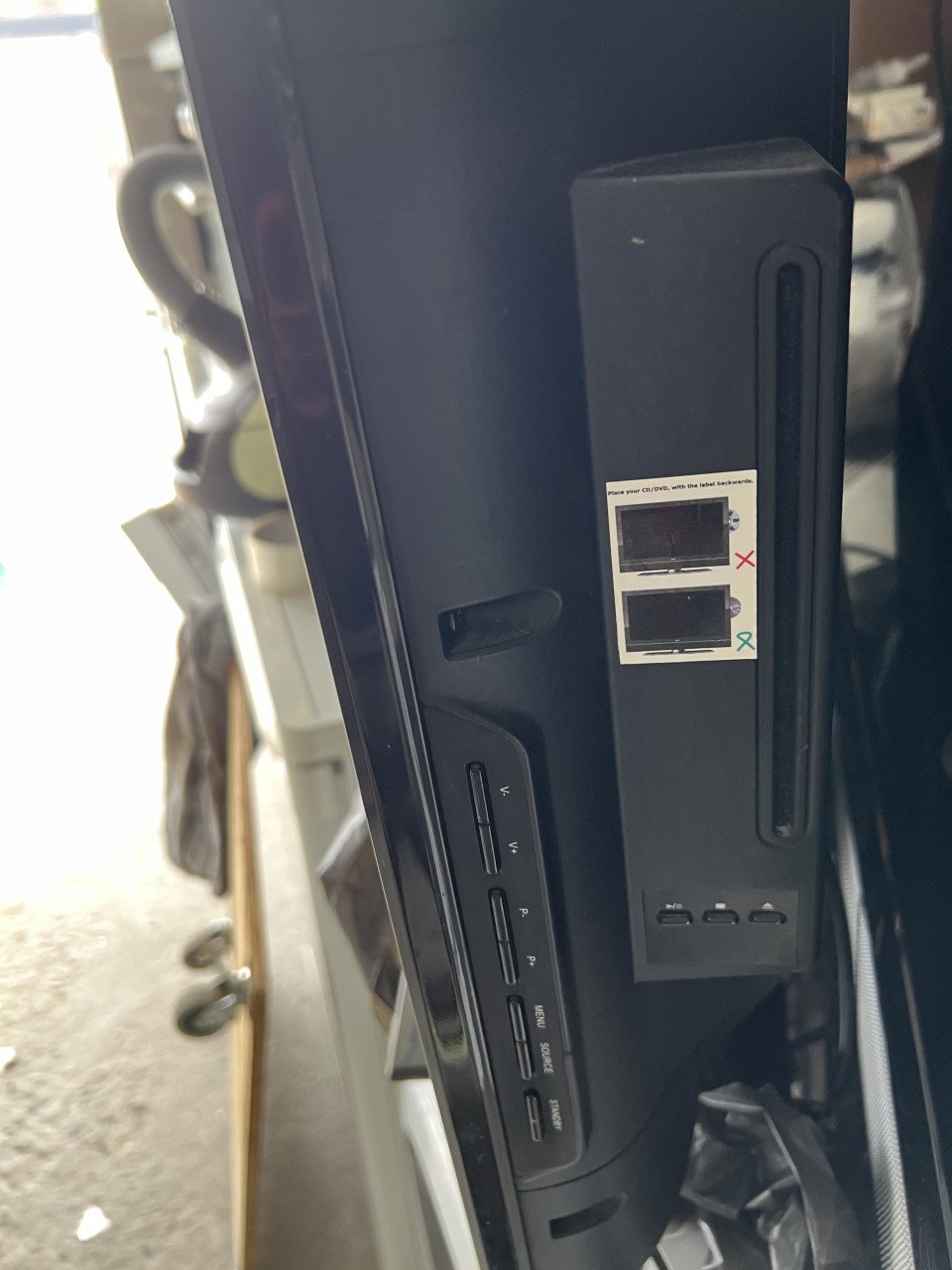 Lcd Tv met ingebouwde dvd speler 26 inch met HDMI aansluiting