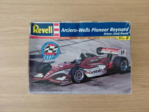 Revell Indycar Arciero-Wells Pioneer Reynard