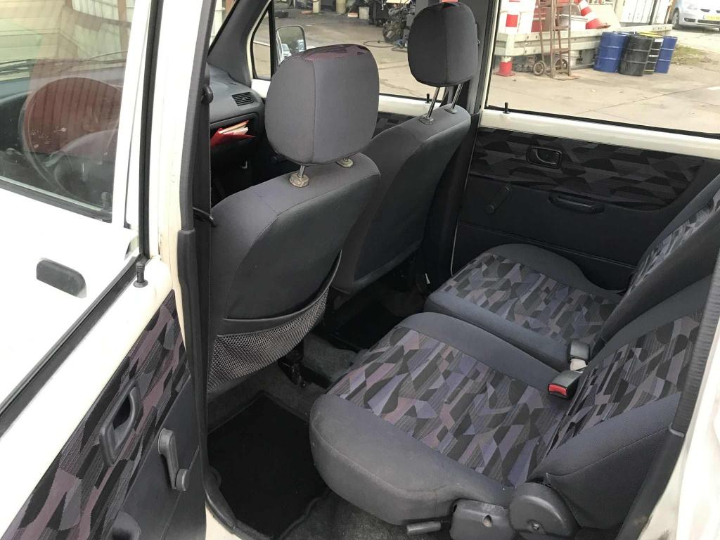 Daihatsu Move 850