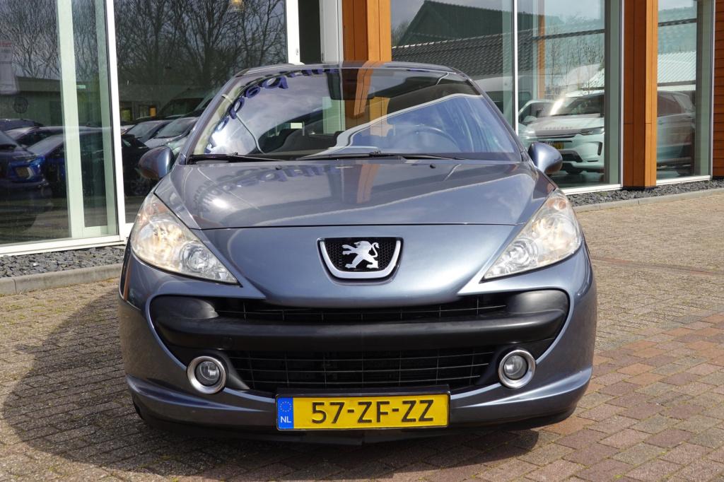 Peugeot 207 1.6 vti xs