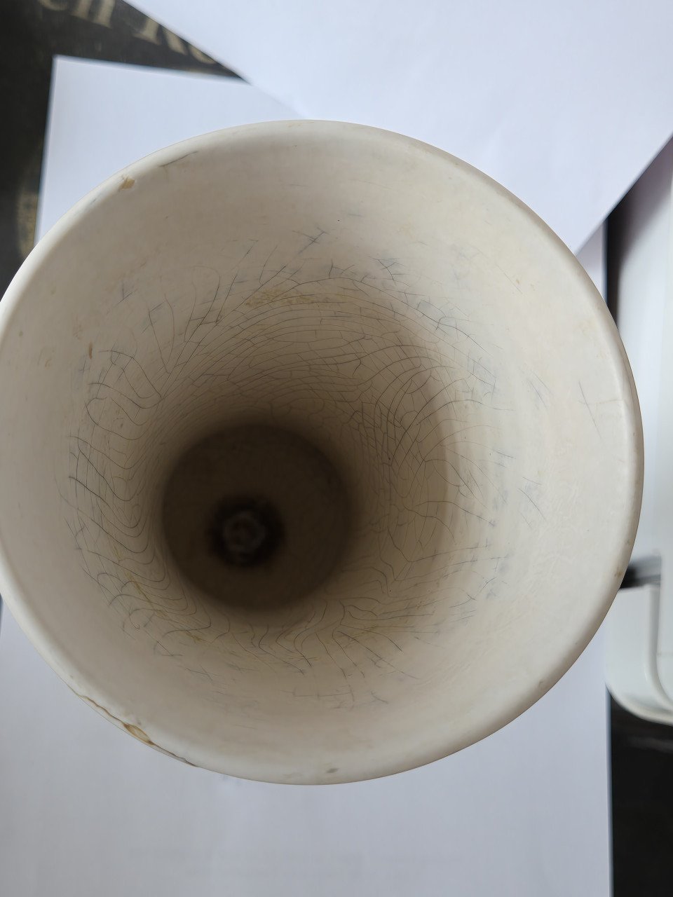 Witte matte Vaas Flora Keramiek Gouda 1889 Hoogte 22.3 Cm