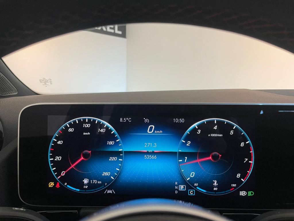 Mercedes-Benz B-Klasse 180 business solution amg