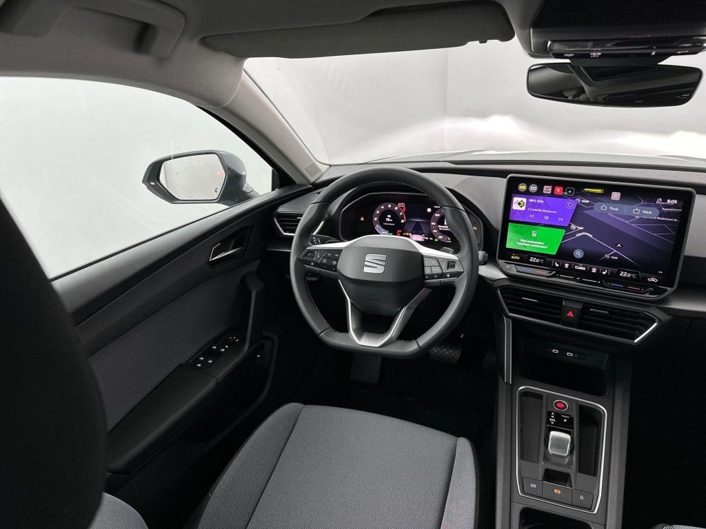 Seat Leon sportstourer style business intense 1.5 etsi 85 kw / 115 pk sta