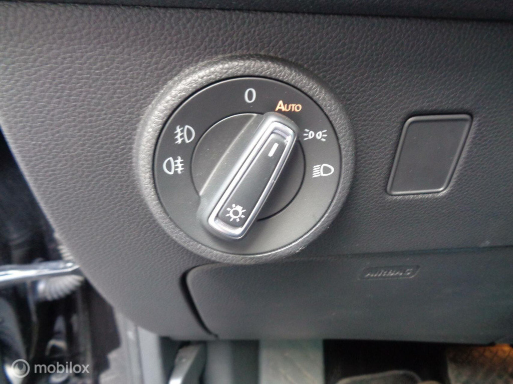 Seat Ateca 1.5 tsi xperience/led/airco/ecc/trekhaak/virtual dash/dsg-7/appl