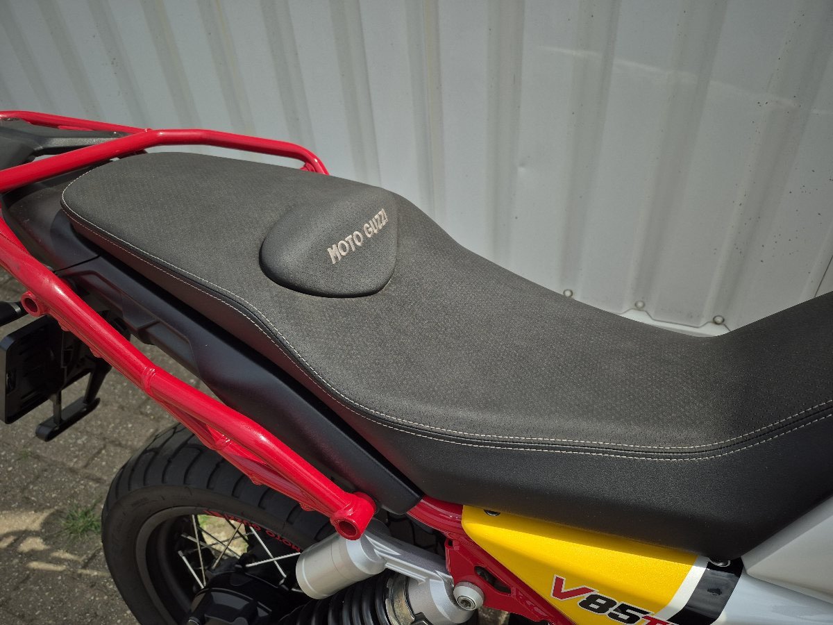 Moto Guzzi V85TT uit 2019