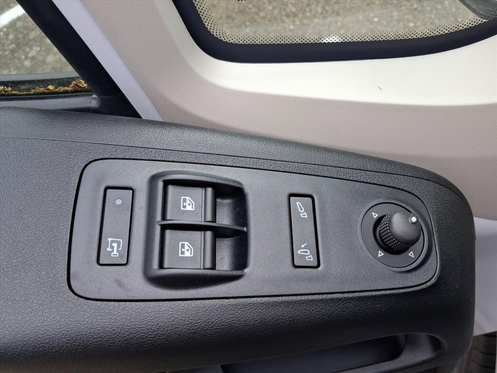 Citroen Jumper gb 2.2 bluehdi 120pk s&s l2h1 3zitplaatsen trekhaak | achter