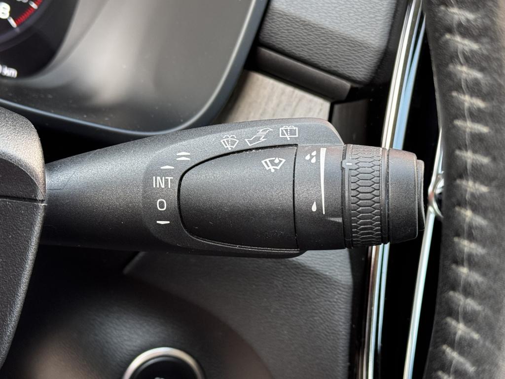 Volvo XC40 2.0 t4 inscription automaat | leer | 19'' lmv | trekhaak