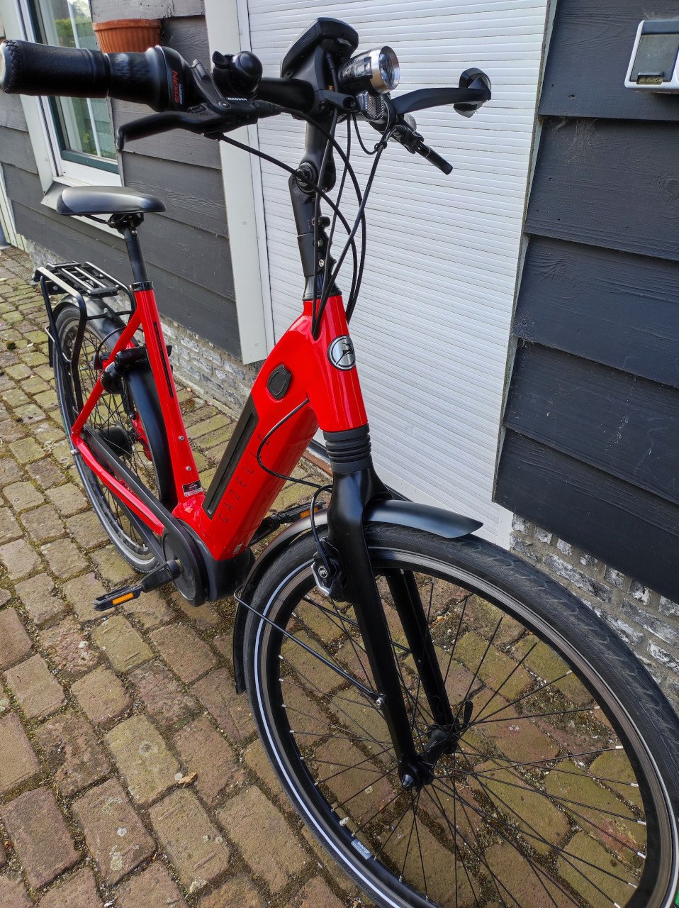 Te koop keurig nette gazelle ulimate c8 +