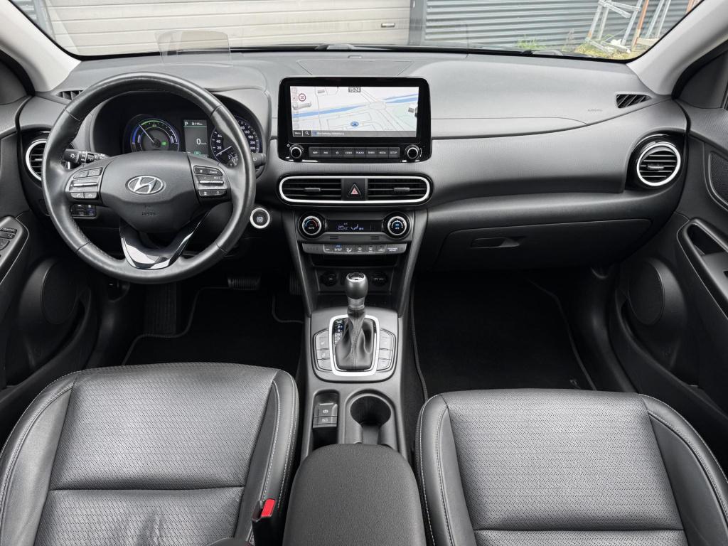 Hyundai Kona 1.6 gdi hev premium meest luxe uitvoering incl. trekhaak!