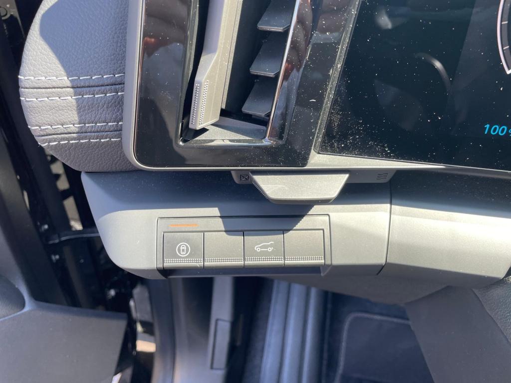 Mitsubishi Eclipse Cross intense+ 87 kwh