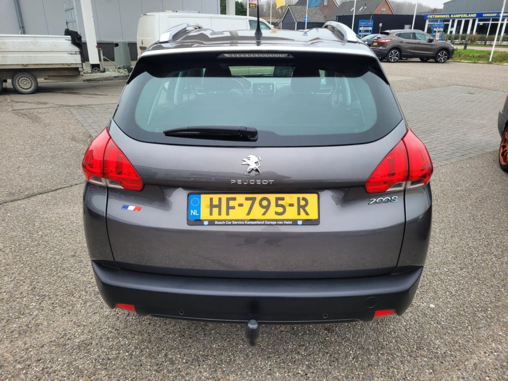 Peugeot 2008 1.2 puretech urban cross