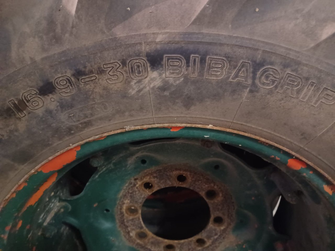 Tractorbanden 16.9 - 30 + Velg