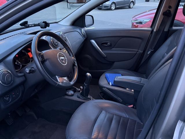 Dacia Logan mcv 0.9 tce prestige leder | airco | trekhaak | parkeersensoren