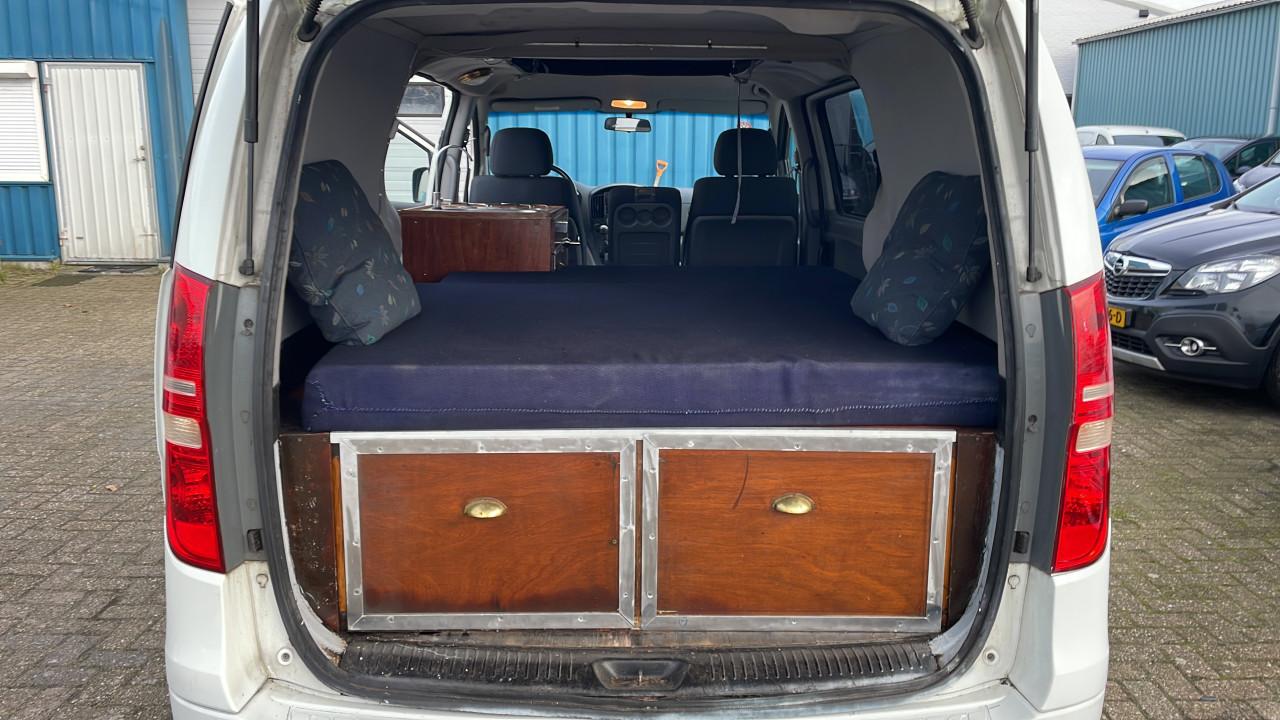 Hyundai h300 2.5 crdi camperbus