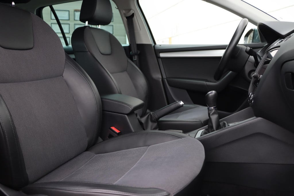 Skoda Octavia combi 1.0 tsi 115pk business edition plus