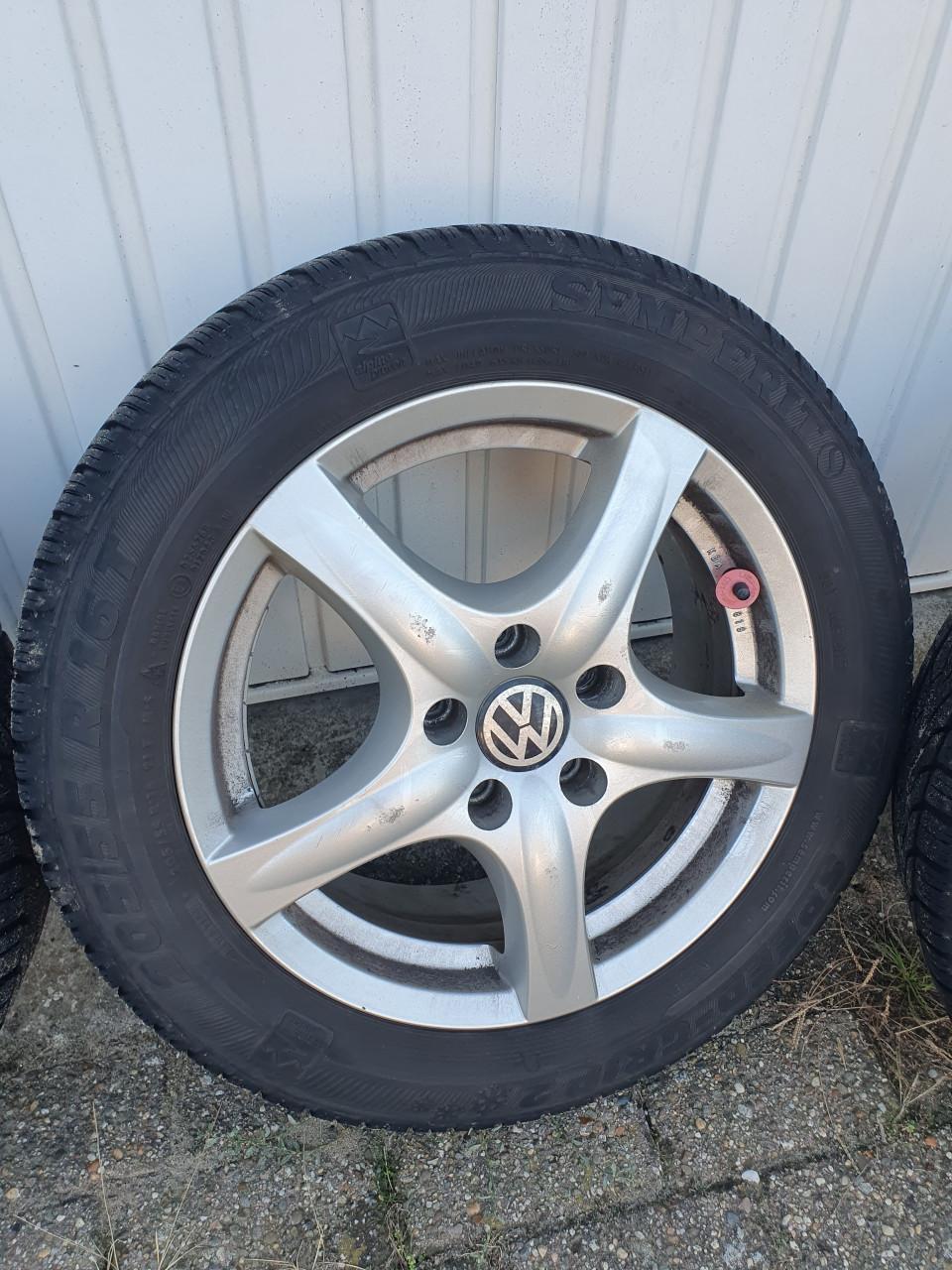 Winterbanden op lichtmetalen velg 205/55 R16