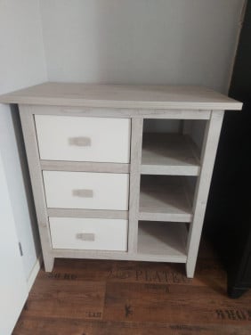 Commode en bijpassende kast
