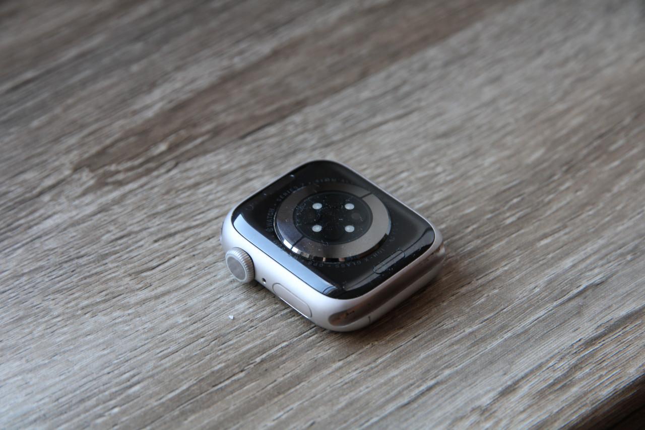 Apple Watch series 7, 41 mm aluminium