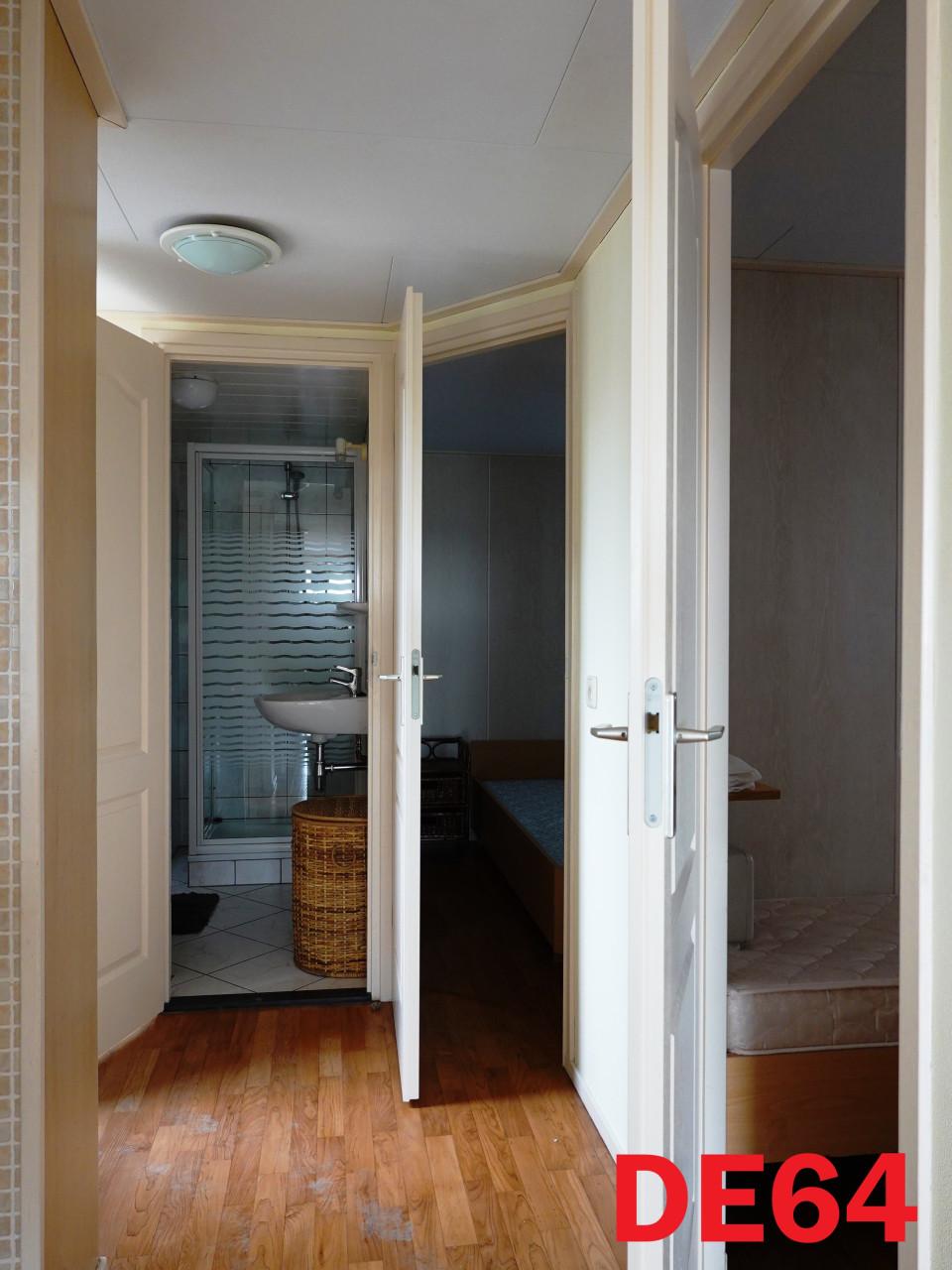 Keurig spiegelchalet, chalet met gespiegelde indeling 2 slaapkamers te koop
