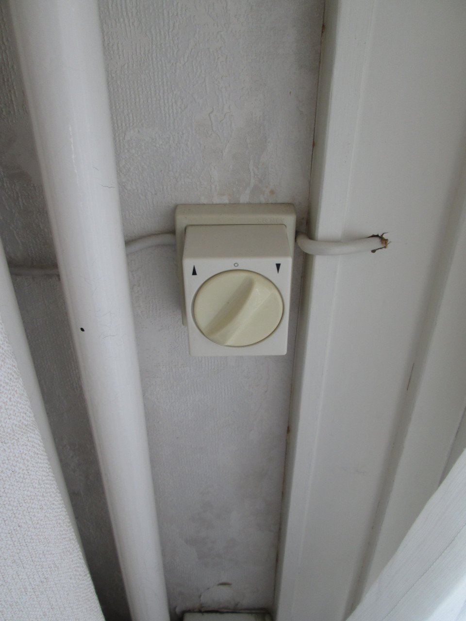 Buiten zonnescherm voor balkon 4 meter breed  ALS NIEUW