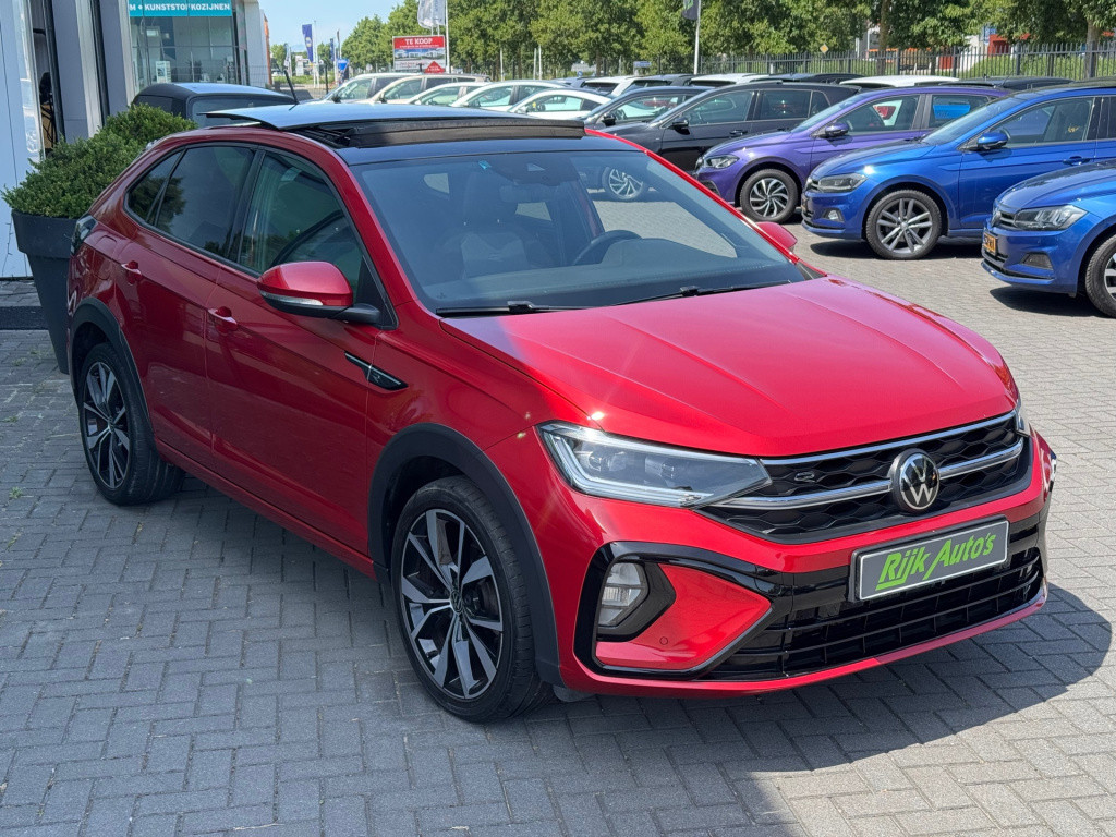 Volkswagen Taigo 1.5 tsi r-line * panoramadak * virtual cockpit * led * 18 