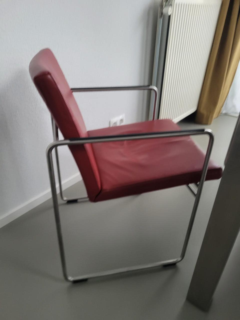 4 rood lederen Arco eettafel stoelen,