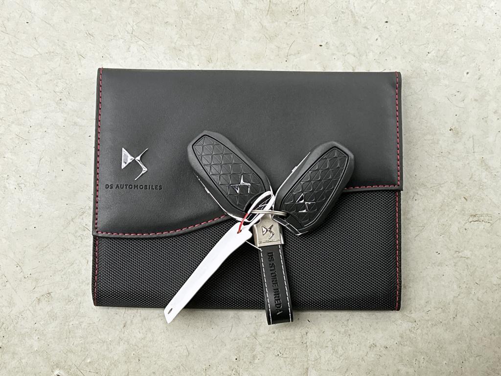 Ds Ds 3 e-tense performance line+ 54 kwh | head-up display | leder | stoelv