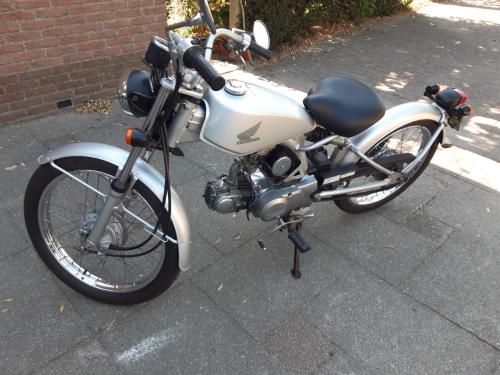 Honda Solo AC 17