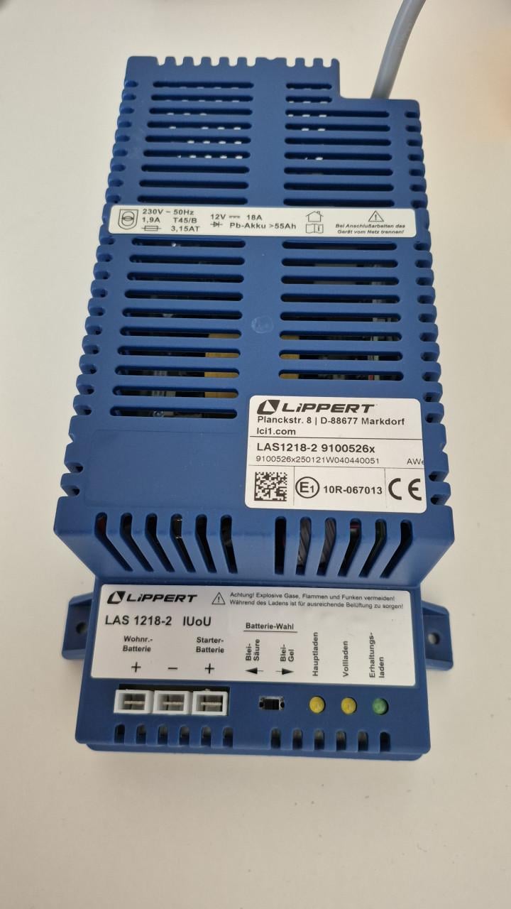 Lippert LAS 1218-2 Lader NIEUW