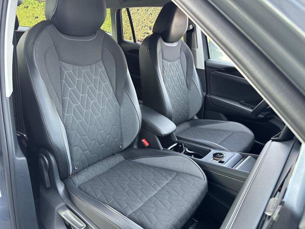 Volkswagen Tiguan 1.5 etsi dsg goal | trekhaak | 360 camera | dode hoek | a