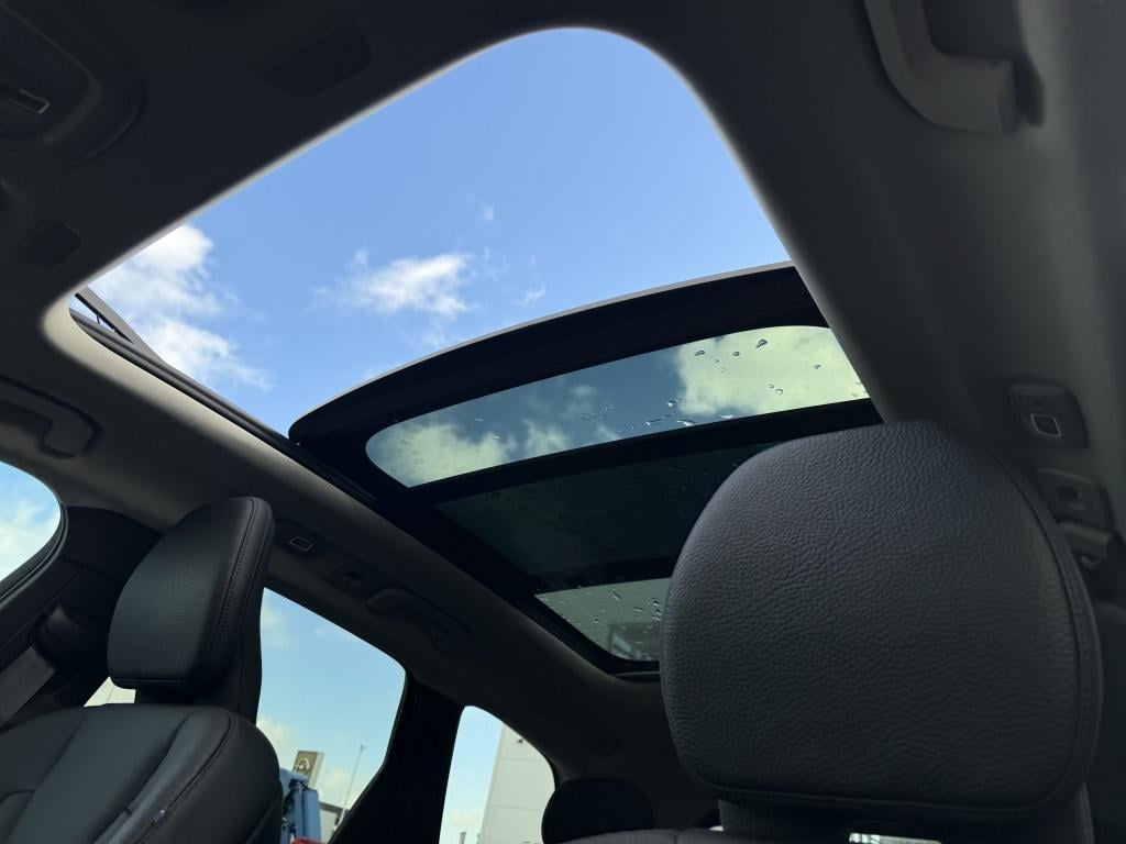 Volvo XC60 t6 398pk recharge ultra dark| panodak| adap.cruise| head-up| 360