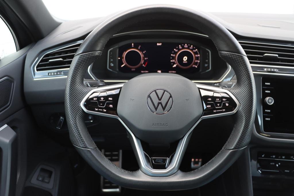 Volkswagen Tiguan 1.4 tsi ehybrid r-line business+ black style 245pk dsg6 |