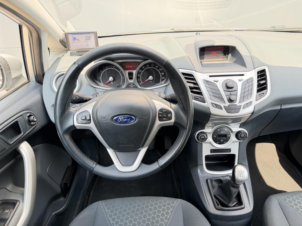 Ford Fiësta 1.6 Ti-vct 88KW 5DR 2011 Grijs  Airco Apk  Nap