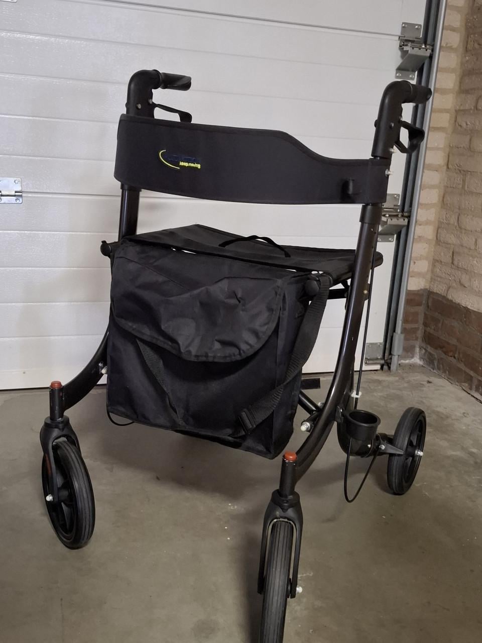 Rollator Multi Motion