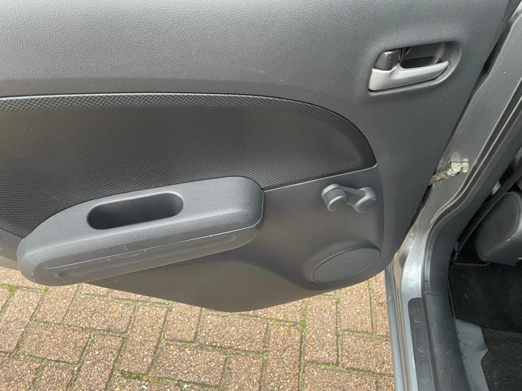 Suzuki Splash 1.2 exclusive