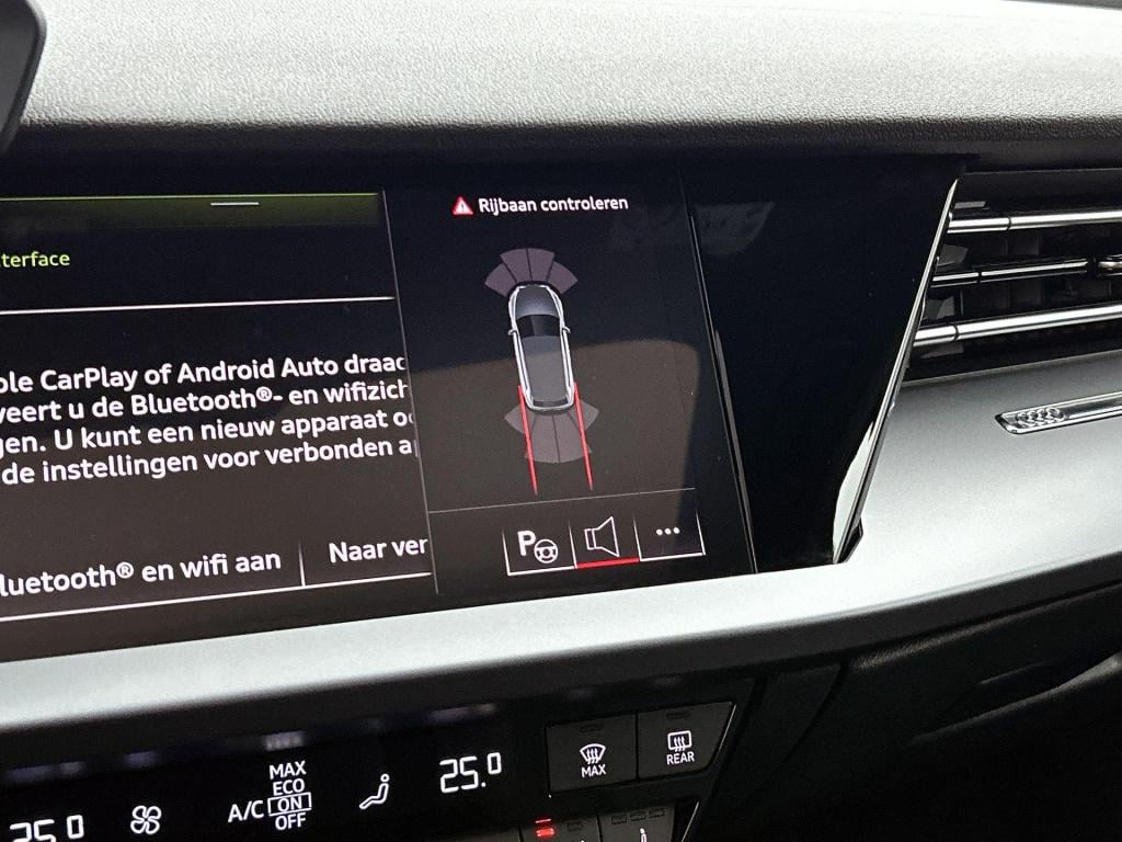 Audi A3 sportback 45 tfsi e s edition competition | automaat | panoramadak 