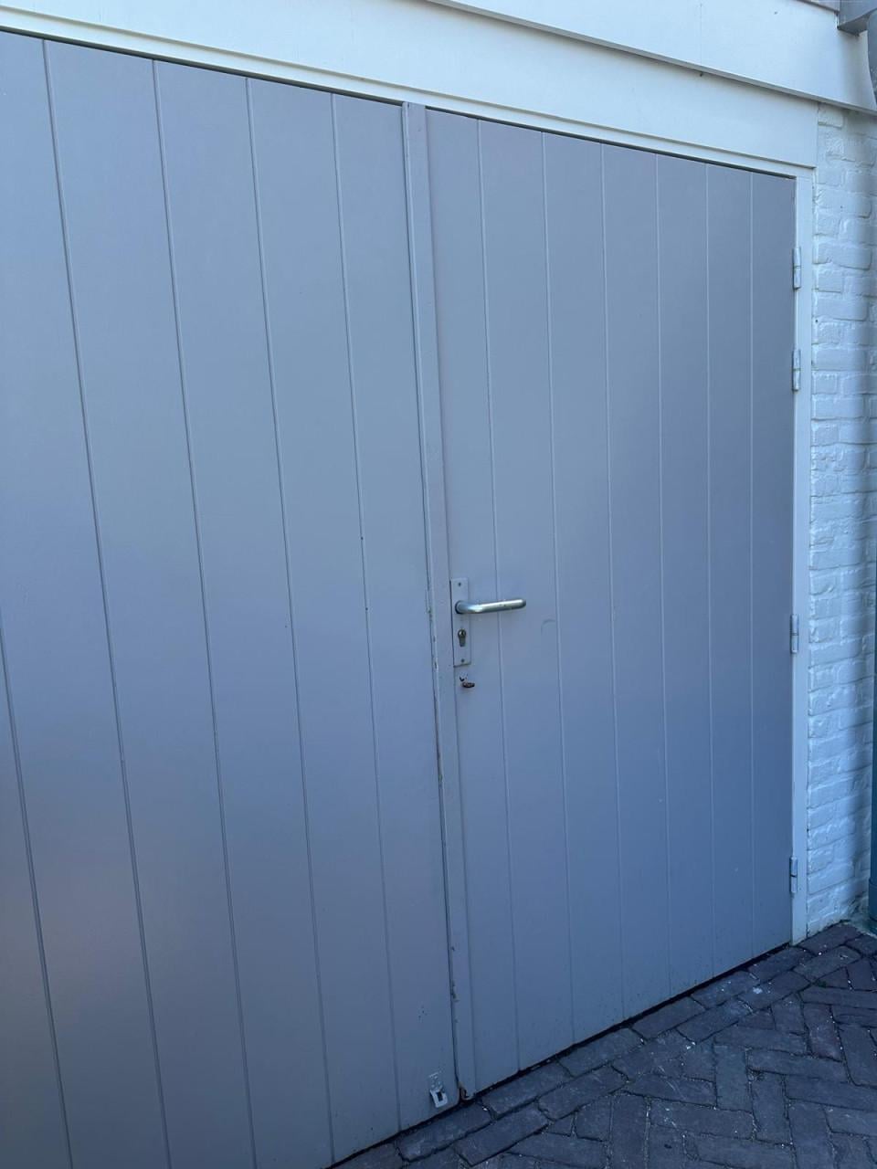 Dubbele garagedeur massief hout