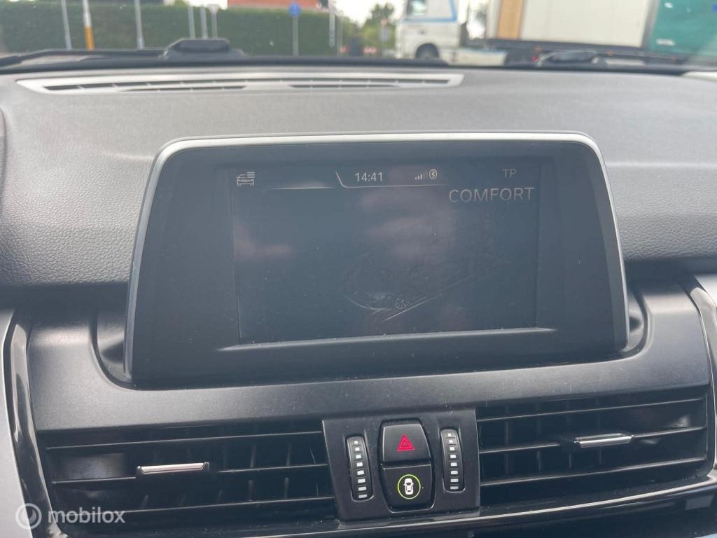 BMW 2-serie active tourer 218i luxury
