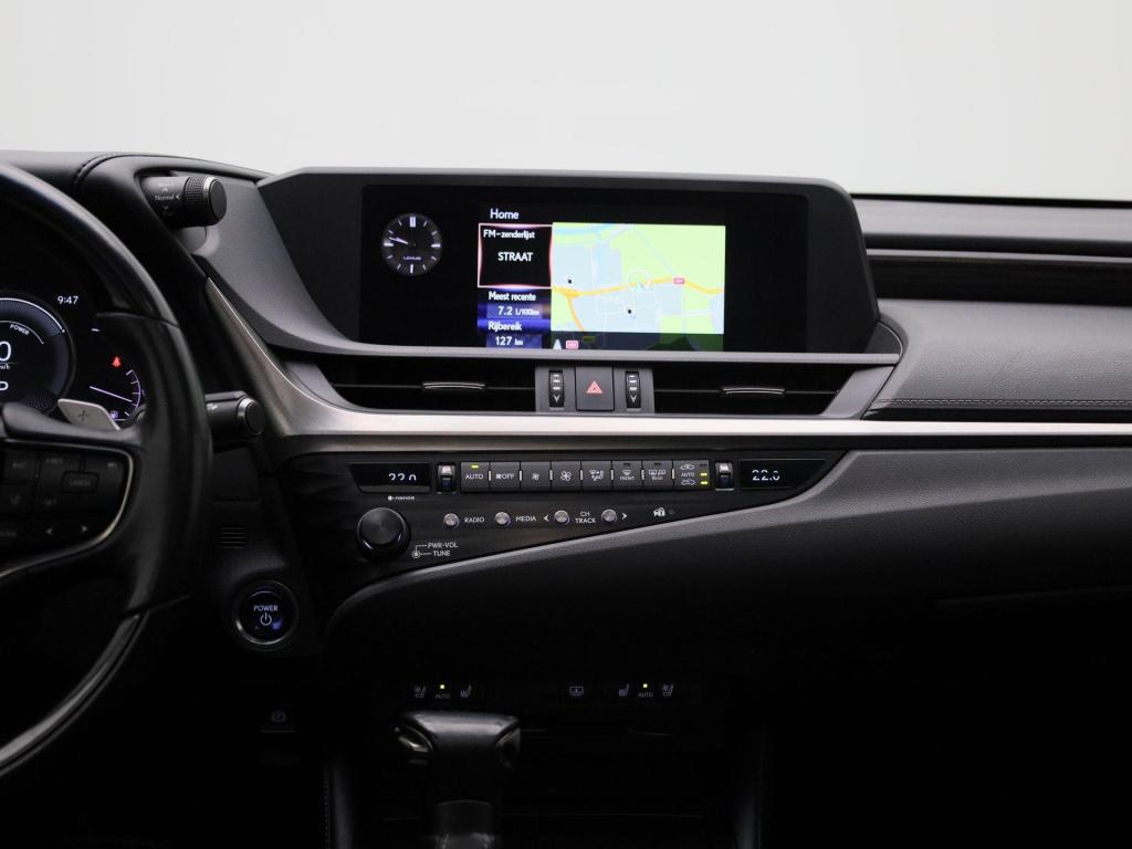 Lexus Es 300h luxury line | automaat | panoramadak | lederen bekleding | ac