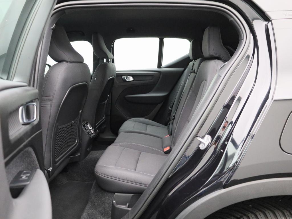 Volvo XC40 recharge core | automaat | navigatie | apple carplay / android a