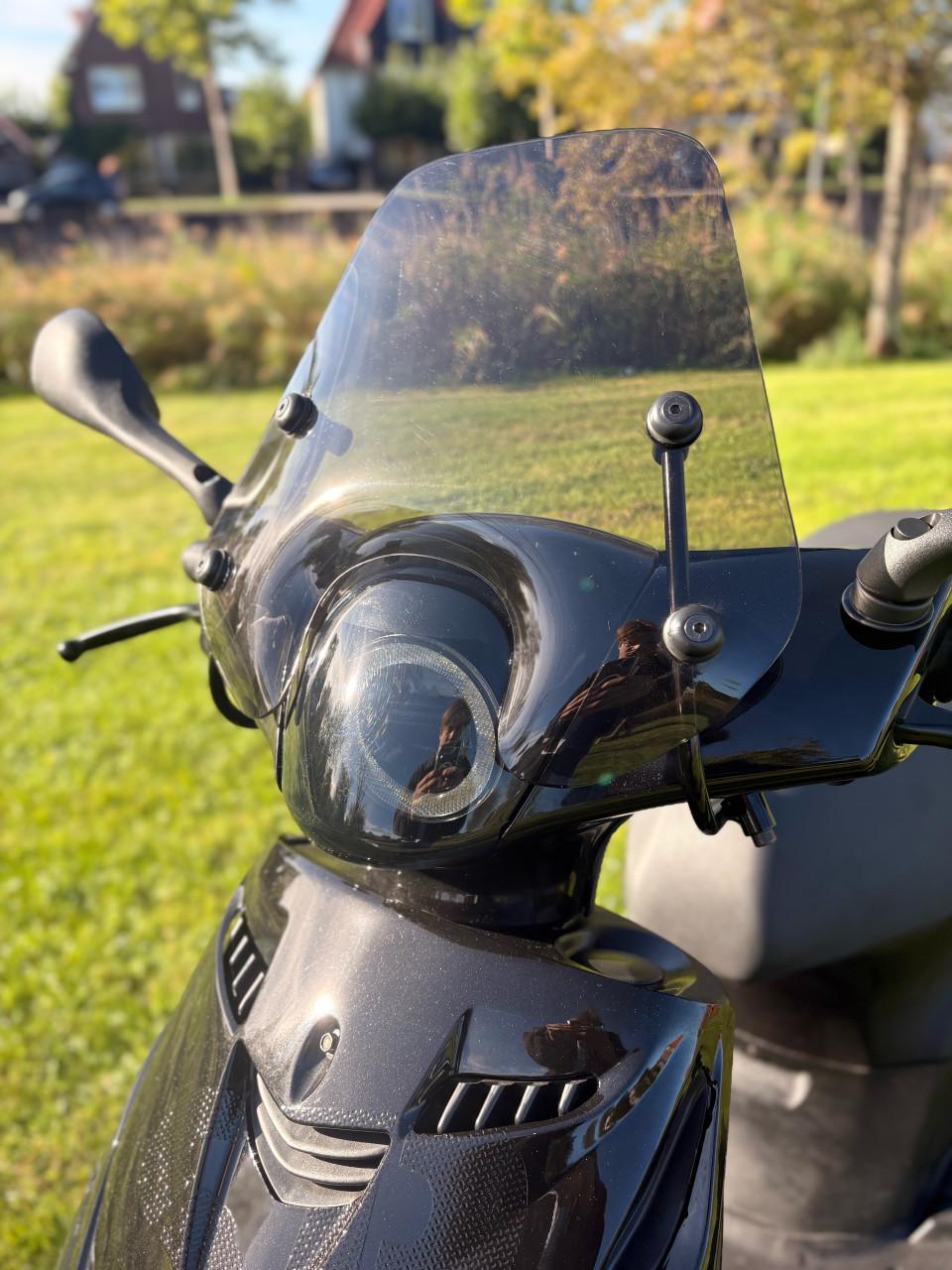 Piaggio Zip iGet 2019 - 45 km/u - Rijklaar