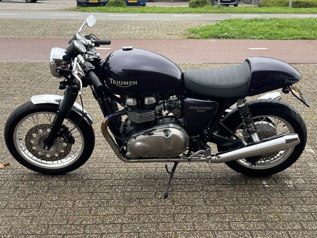Triumph Thruxton 900 inj