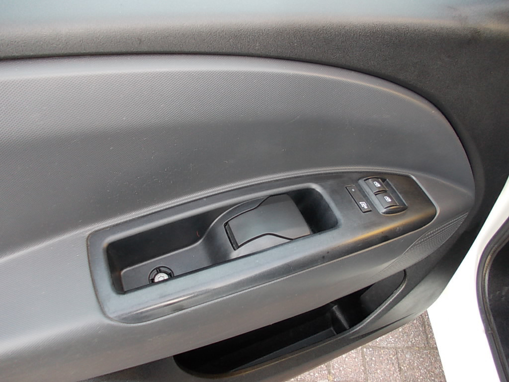 Fiat Doblo 1.3 jtd 90pk multijet 91000km airco, sch.deur