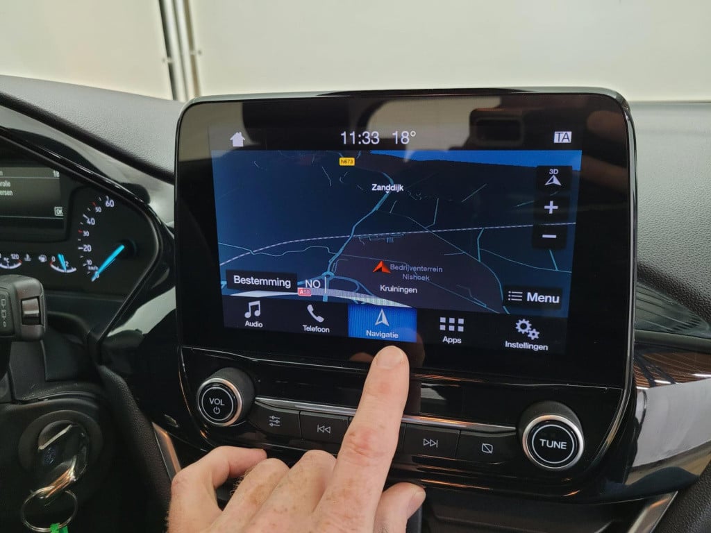 Ford Fiesta 1.1 trend | voorruitverwarming | velgen | cruisecontrol | groot