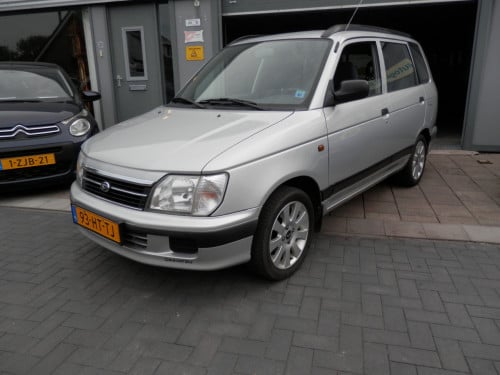 Auto Garant Biedt Aan: Daihatsu Gran Move 1.6 16v CS